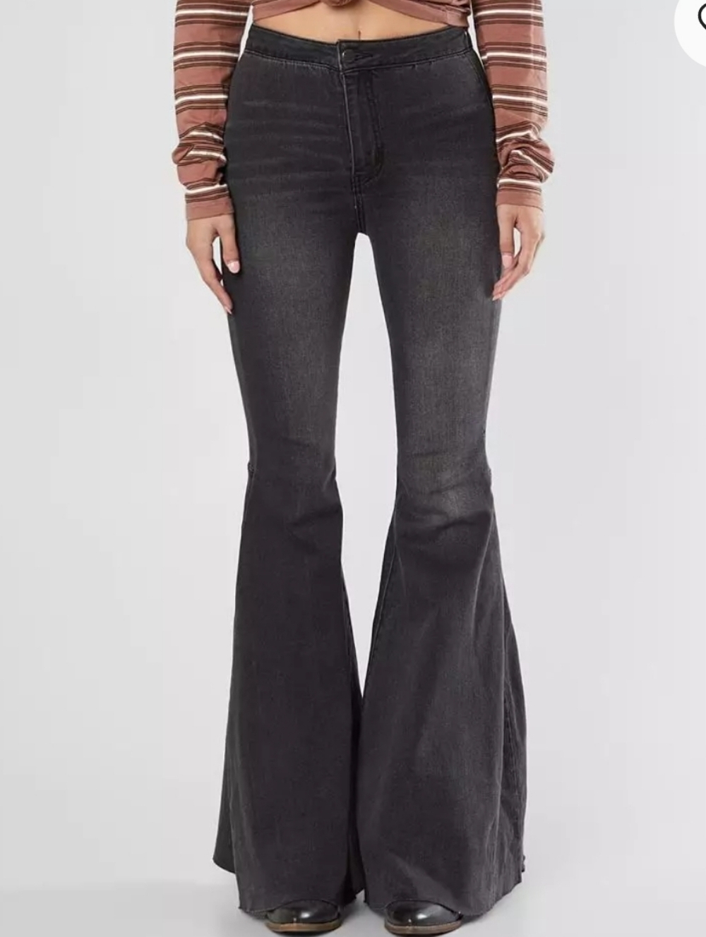 Free People Just Float On Flare Stretch Jean - Picture 10 of 11
